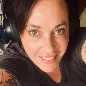 Meet your Posher, Marie